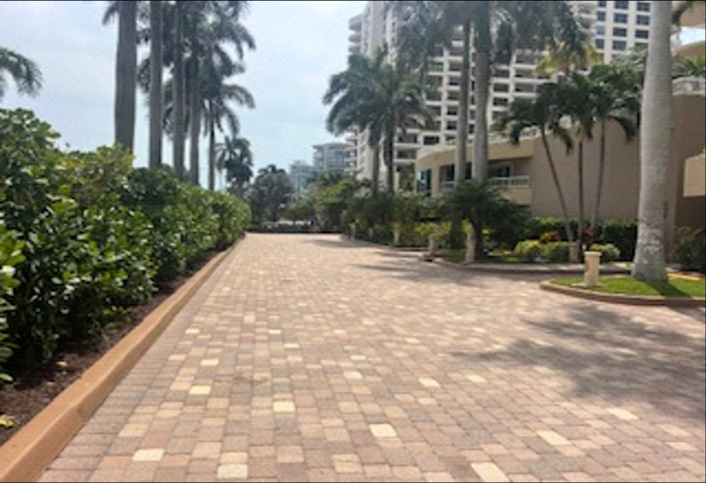 Keyestone commercial paver project